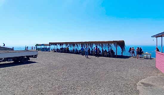 Uçmakdere Yamaç Paraşütü tatilcilerin adresi