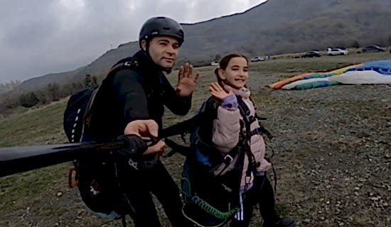  أوكمكديري للطيران المظلي: دليلك الشامل للمغامرة الأكثر إثارة بالقرب من إسطنبول وتكيرداغ